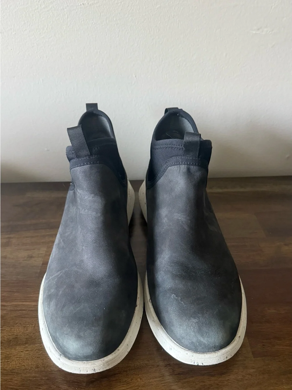Bogs Juniper Chelsea Women's 9.5 Leather Waterproof Boots Ankle Winter Snow boot